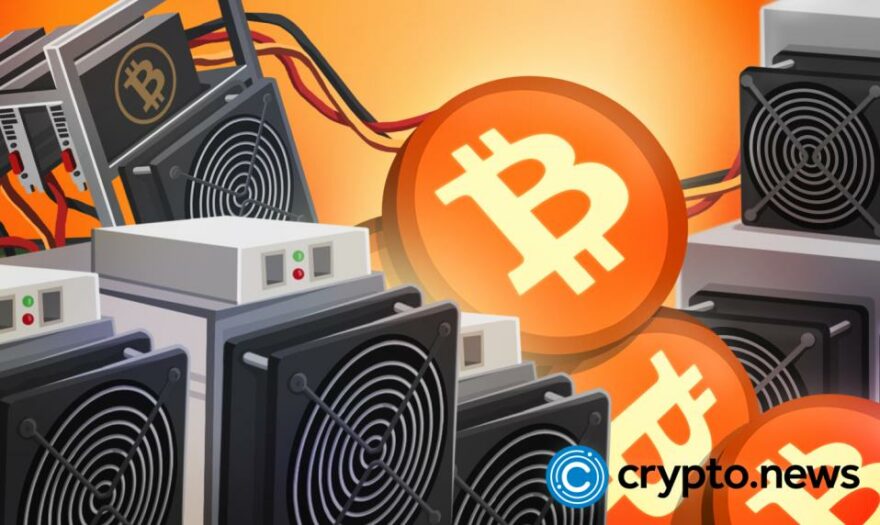 Bitcoin Miner Revenues Go Down as the Market Trades in the Red Zone 